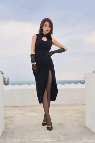 [XiuRen秀人网] No.4788 言沫 Vestido preto com calcinha vermelha e seda preta - 0013.jpg