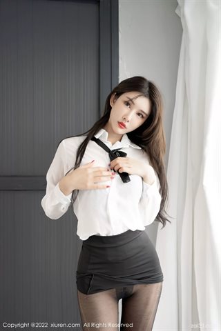 [XiuRen秀人网] No.4807 夏沫沫tifa White sheer top with black skirt and black silk - 0038.jpg