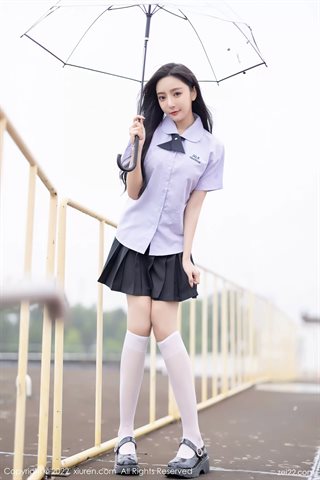 [XiuRen秀人网] No.4819 王馨瑶yanni Черная короткая юбка, зеленое серое нижнее белье с белыми чулками - 0002.jpg