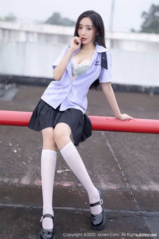 [XiuRen秀人网] No.4819 王馨瑶yanni Rok pendek hitam pakaian dalam abu-abu hijau dengan stoking putih - 0035.jpg