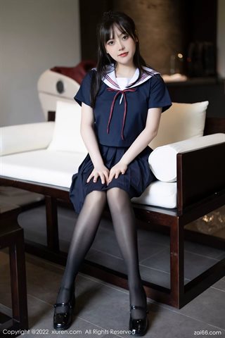 [XiuRen秀人网] No.4826 豆瓣酱 Dark blue top with short skirt and black silk - 0001.jpg