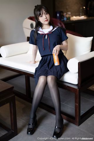 [XiuRen秀人网] No.4826 豆瓣酱 Dark blue top with short skirt and black silk - 0003.jpg