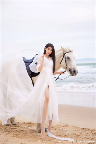 [XiuRen秀人网] No.4829 葛征 فستان أبيض طويل بكيني أصفر - 0008.jpg