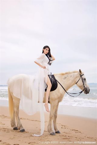 [XiuRen秀人网] No.4829 葛征 فستان أبيض طويل بكيني أصفر - 0018.jpg