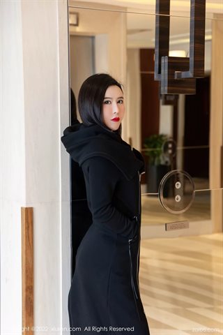 [XiuRen秀人网] No.4844 伊诺 Pakaian dalam renda hitam dengan sutra hitam - 0001.jpg