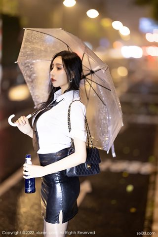 [XiuRen秀人网] No.4879 王馨瑶yanni White T black short skirt with black silk - 0009.jpg