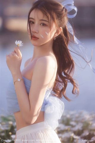 [XiuRen秀人网] No.4888 tina_甜仔 Váy xanh váy trắng - 0009.jpg