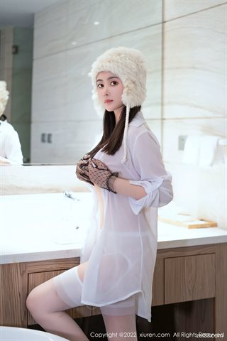 [XiuRen秀人网] No.4906 summer宝宝 White sheer top with white stockings - 0032.jpg