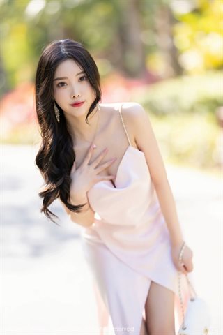 [XiuRen秀人网] No.5088 杨晨晨Yome vestido camisero rosa brillante - 0020.jpg