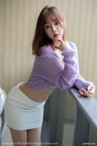 [YOUMI尤蜜荟] Vol.760 王雨纯 Фиолетовый свитер с белой юбкой - 0027.jpg